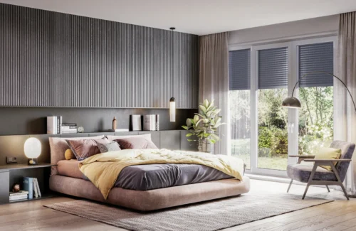 Schlafzimmer mit großem Fensterelement und Blick auf einen sonnigen Außenbereich